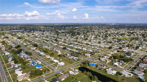 1556 BIRCHCREST BLVD, Port Charlotte, FL 33952