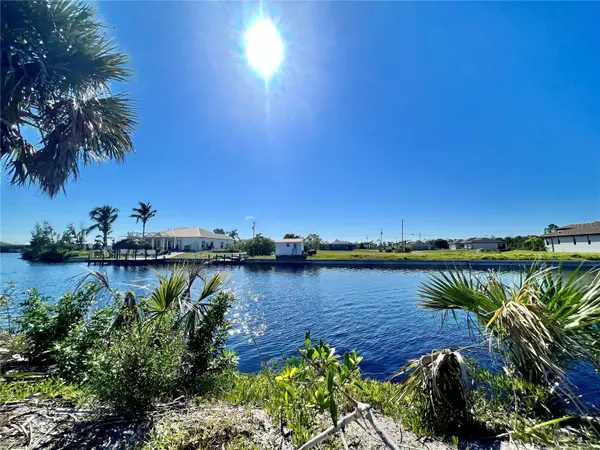 4008 NW 42ND PL, Cape Coral, FL 33993