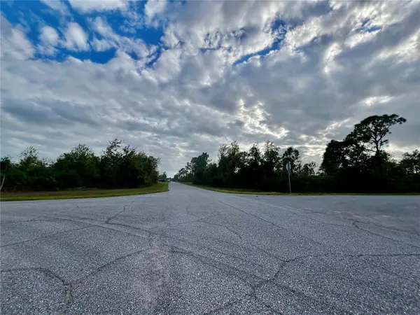 12132 CONROY AVE, Port Charlotte, FL 33981