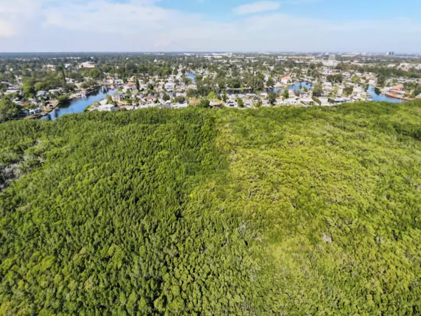 Address not disclosed, St Petersburg, FL 33702