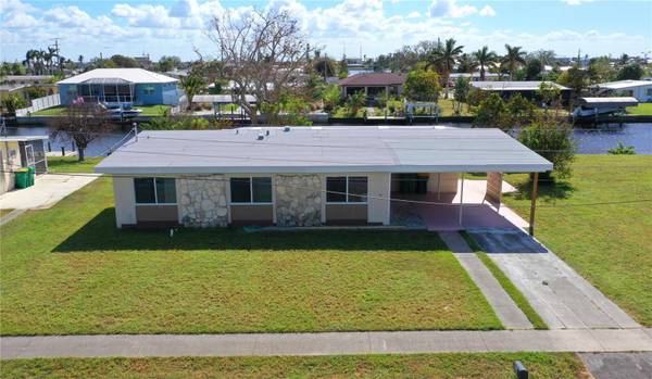 554 LINDLEY TER, Port Charlotte, FL 33952