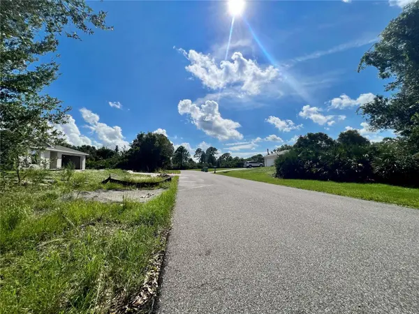 5542 EYERLY TER, Port Charlotte, FL 33981