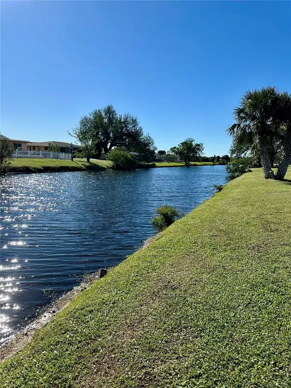 254 ANNAPOLIS LN, Rotonda West, FL 33947