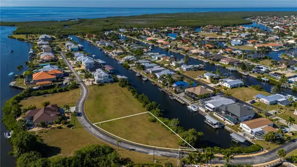 5407 SEA EDGE DR, Punta Gorda, FL 33950