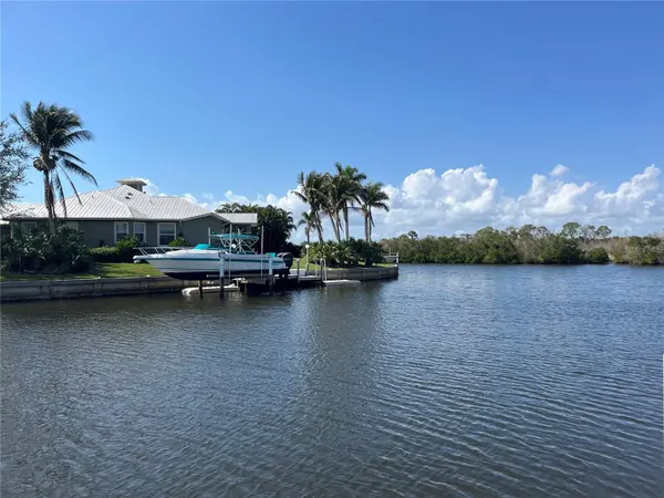 21081 EDGEWATER DR, Port Charlotte, FL 33952
