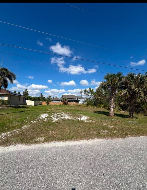 13220 FELDSPAR AVE, Port Charlotte, FL 33981