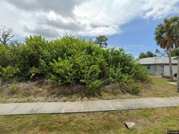 169 BONITA DR, Rotonda West, FL 33947