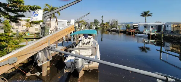 126 LAZY LAGOON DR, Punta Gorda, FL 33982