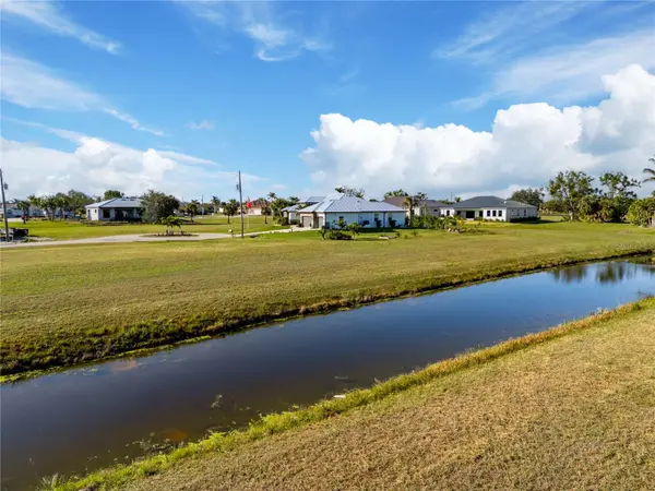 17277 CAPE HORN BLVD, Punta Gorda, FL 33955