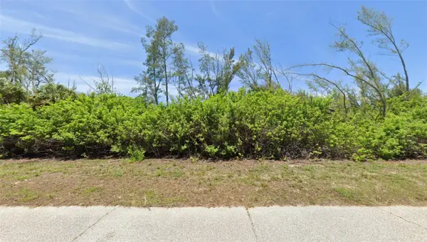 10543 MANGROVE CIR, Port Charlotte, FL 33981