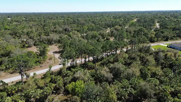 GROVER CIR, North Port, FL 34288