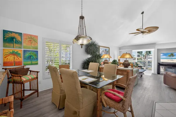 12130 SIESTA DR, Fort Myers Beach, FL 33931