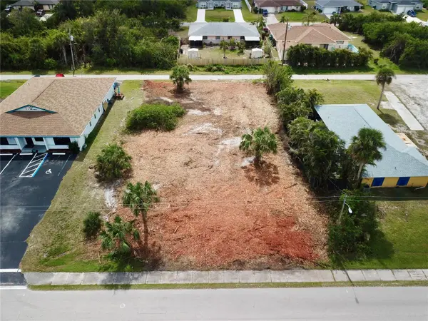 4303 & 4307 S ACCESS RD, Englewood, FL 34224