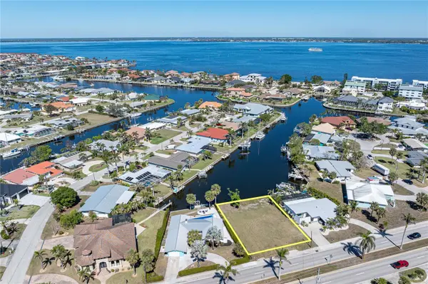 1940 W MARION AVE, Punta Gorda, FL 33950