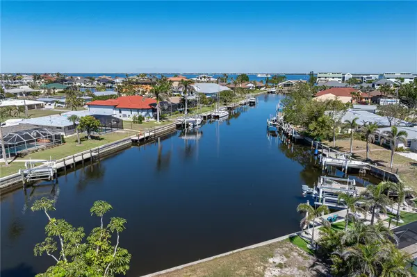 1940 W MARION AVE, Punta Gorda, FL 33950