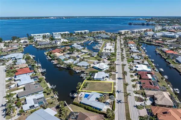 1940 W MARION AVE, Punta Gorda, FL 33950