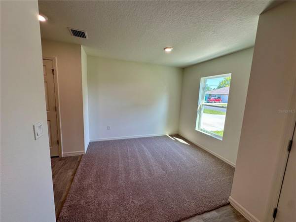 12 ROYAL LEAF LN, Palm Coast, FL 32164
