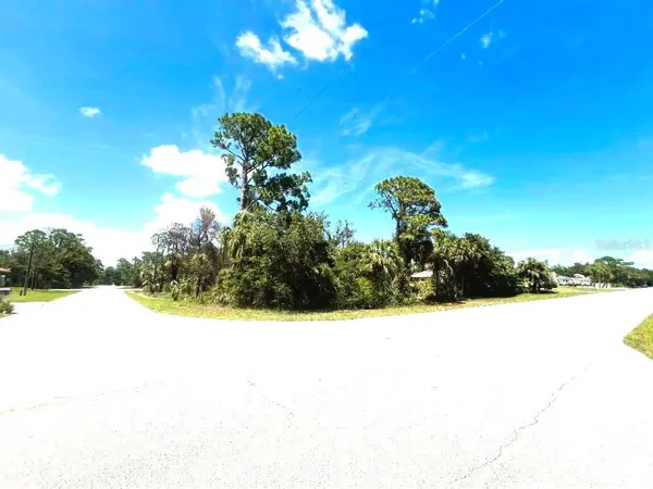 17128 WINTERGARDEN AVE, Port Charlotte, FL 33948