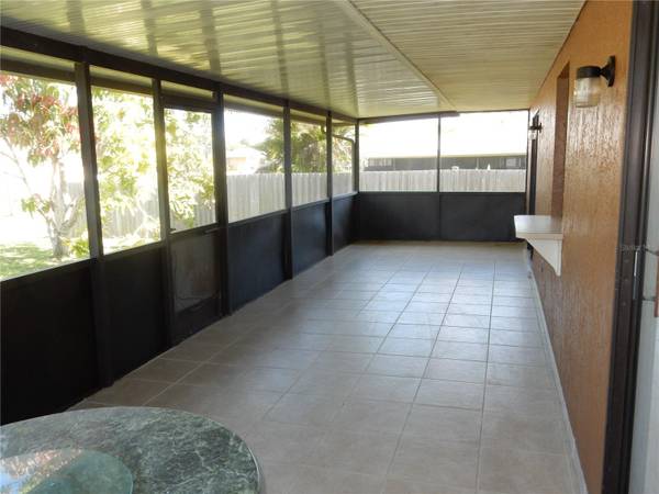582 READING ST NW, Port Charlotte, FL 33952