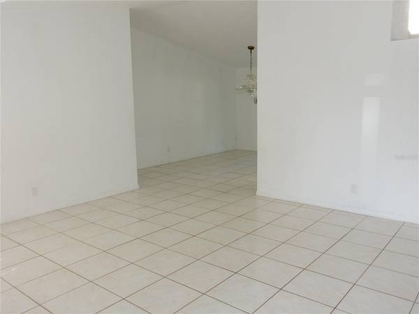 582 READING ST NW, Port Charlotte, FL 33952