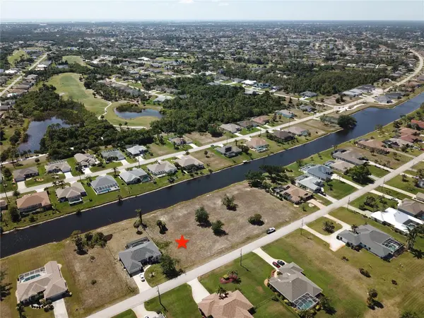 828 BOUNDARY BLVD, Rotonda West, FL 33947