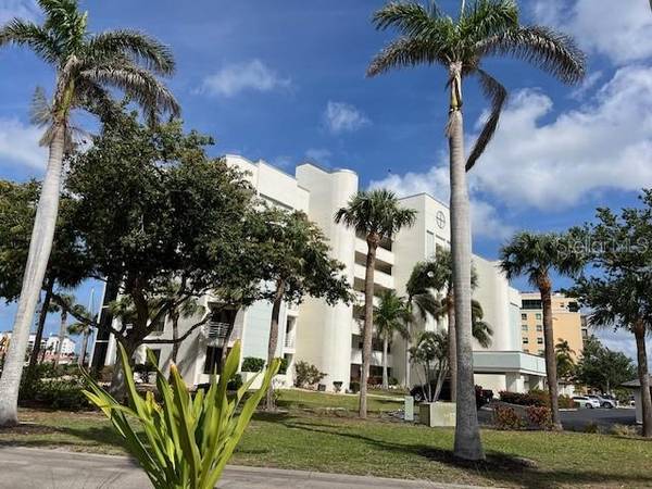 3020 MATECUMBE KEY RD #103, Punta Gorda, FL 33955