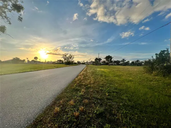 24268 PEPPERCORN RD, Punta Gorda, FL 33955