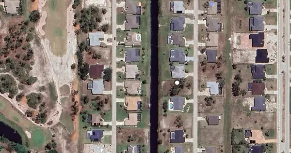 192 MARINER LN, Rotonda West, FL 33947