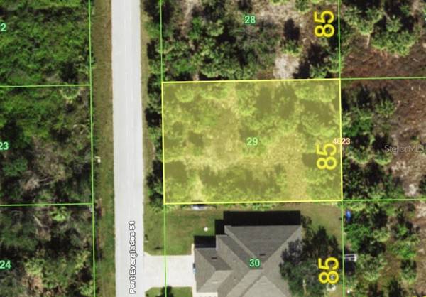 10476 PORT EVERGLADES ST, Port Charlotte, FL 33981