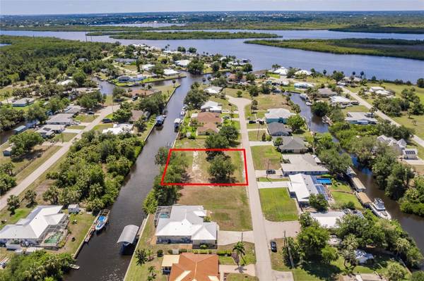 28451 SILVER PALM DR, Punta Gorda, FL 33982
