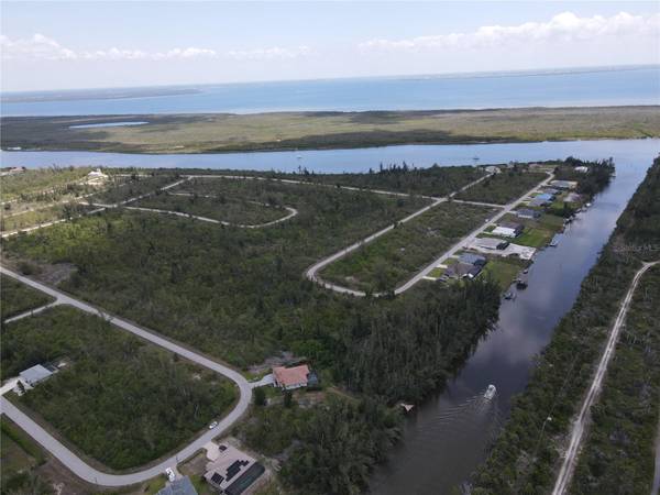 10662 KEARSARGE CIR, Port Charlotte, FL 33981