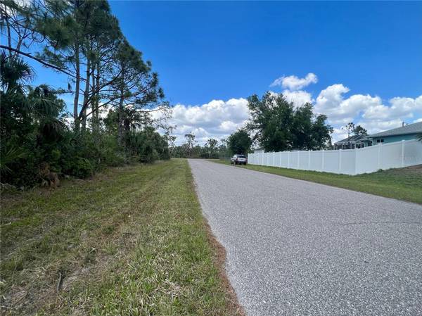 4441 HOBSON ST, Port Charlotte, FL 33981