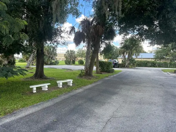 920 N MILLS AVE, Arcadia, FL 34266