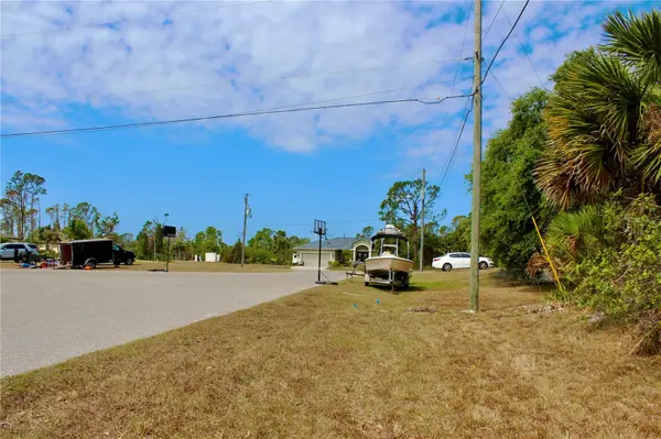 118 CABLE DR, Rotonda West, FL 33947