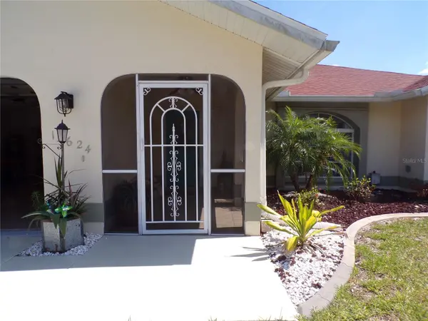 15624 HENNIPEN CIR, Port Charlotte, FL 33981