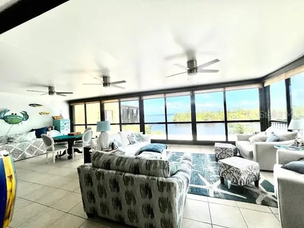 3270 SOUTHSHORE DR #72B, Punta Gorda, FL 33955