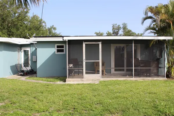 2513 AMBROSE LN, Port Charlotte, FL 33952
