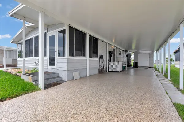2100 KINGS HWY #1052, Port Charlotte, FL 33980