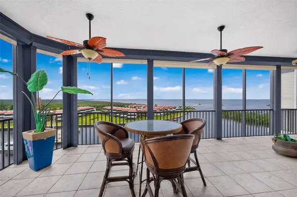 3313 SUNSET KEY CIR #701, Punta Gorda, FL 33955