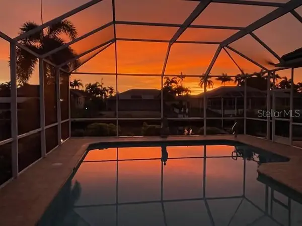 5212 SW 8TH CT, Cape Coral, FL 33914