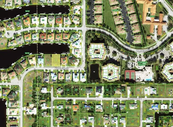 2322 MAGDALINA DR, Punta Gorda, FL 33950