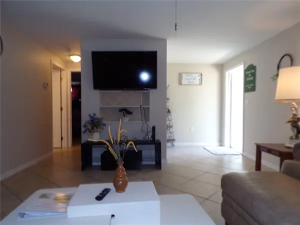 182 CHELSEA CT NW, Port Charlotte, FL 33952