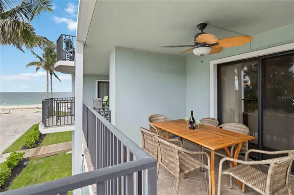 50 MEREDITH DR #8, Englewood, FL 34223