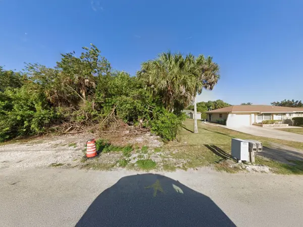 18425 DRIGGERS AVE, Port Charlotte, FL 33948
