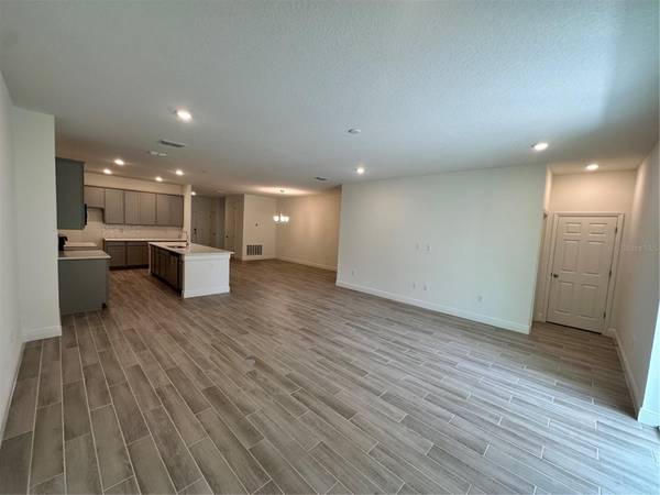 24 BALLARD LN, Palm Coast, FL 32137