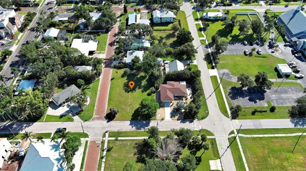527 PALM AVE, Punta Gorda, FL 33950