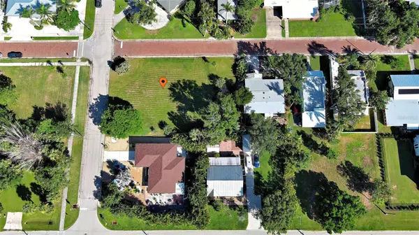 527 PALM AVE, Punta Gorda, FL 33950