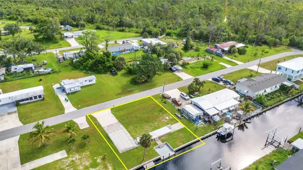 4177 HOLLIS AVE, Port Charlotte, FL 33953