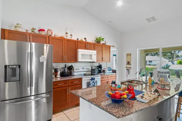 8232 WAWANA RD, North Port, FL 34287