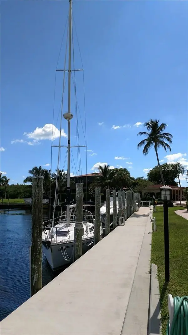 1 COLONY POINT DR #A5, Punta Gorda, FL 33950